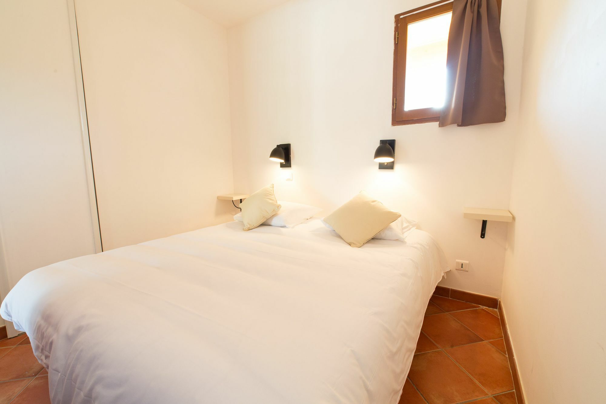 Casa Vecchia Rooms + Apartments Calvi  Exterior foto